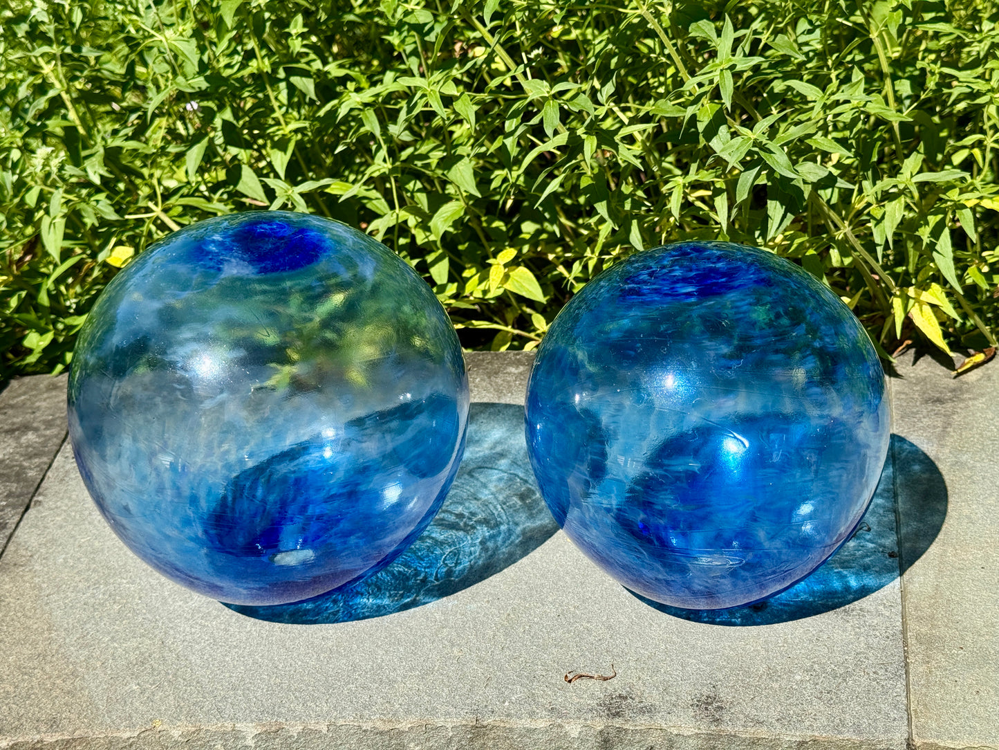 Handblown Glass Gazing Balls/Garden Ornaments