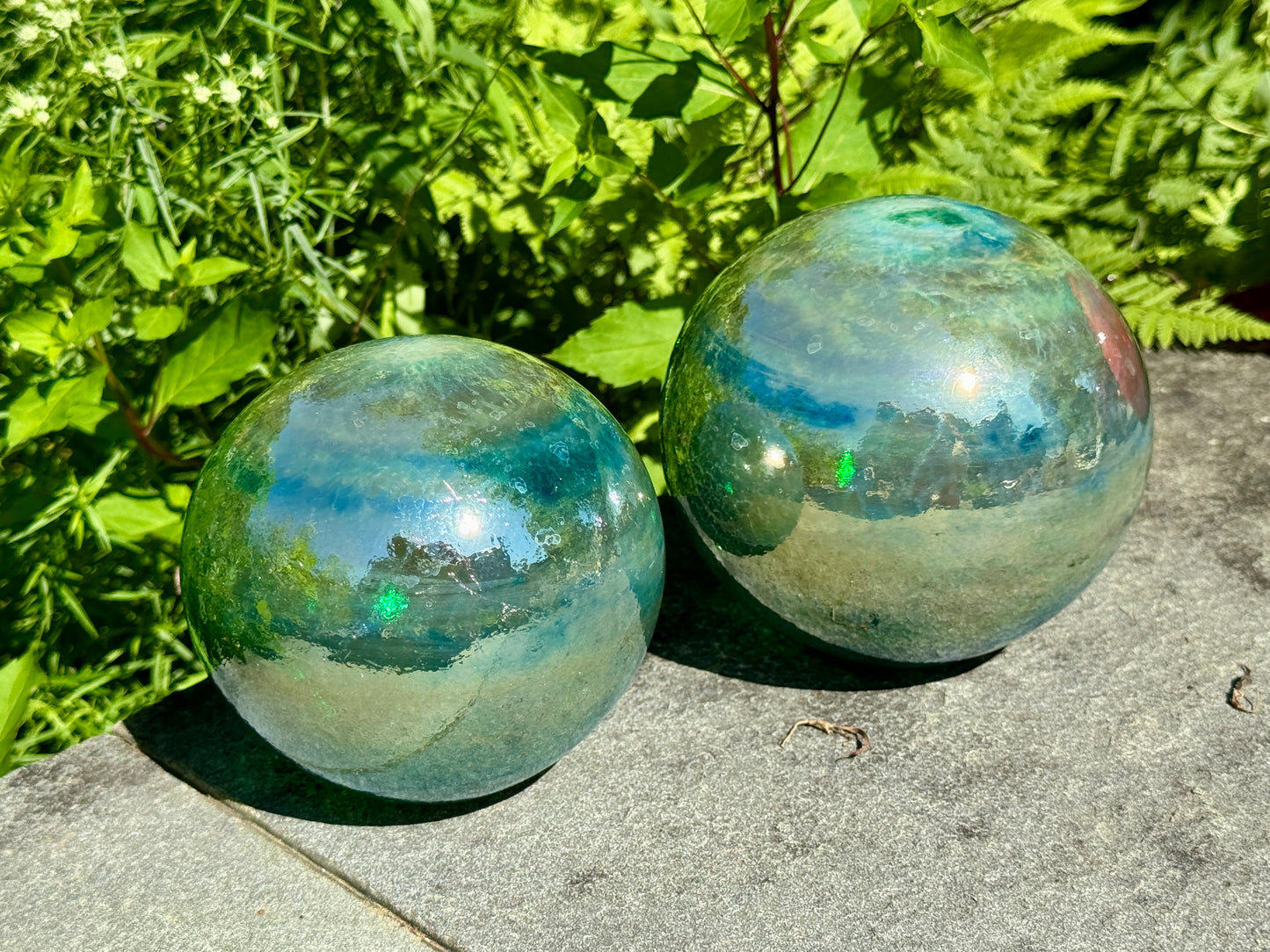 Handblown Glass Gazing Balls/Garden Ornaments
