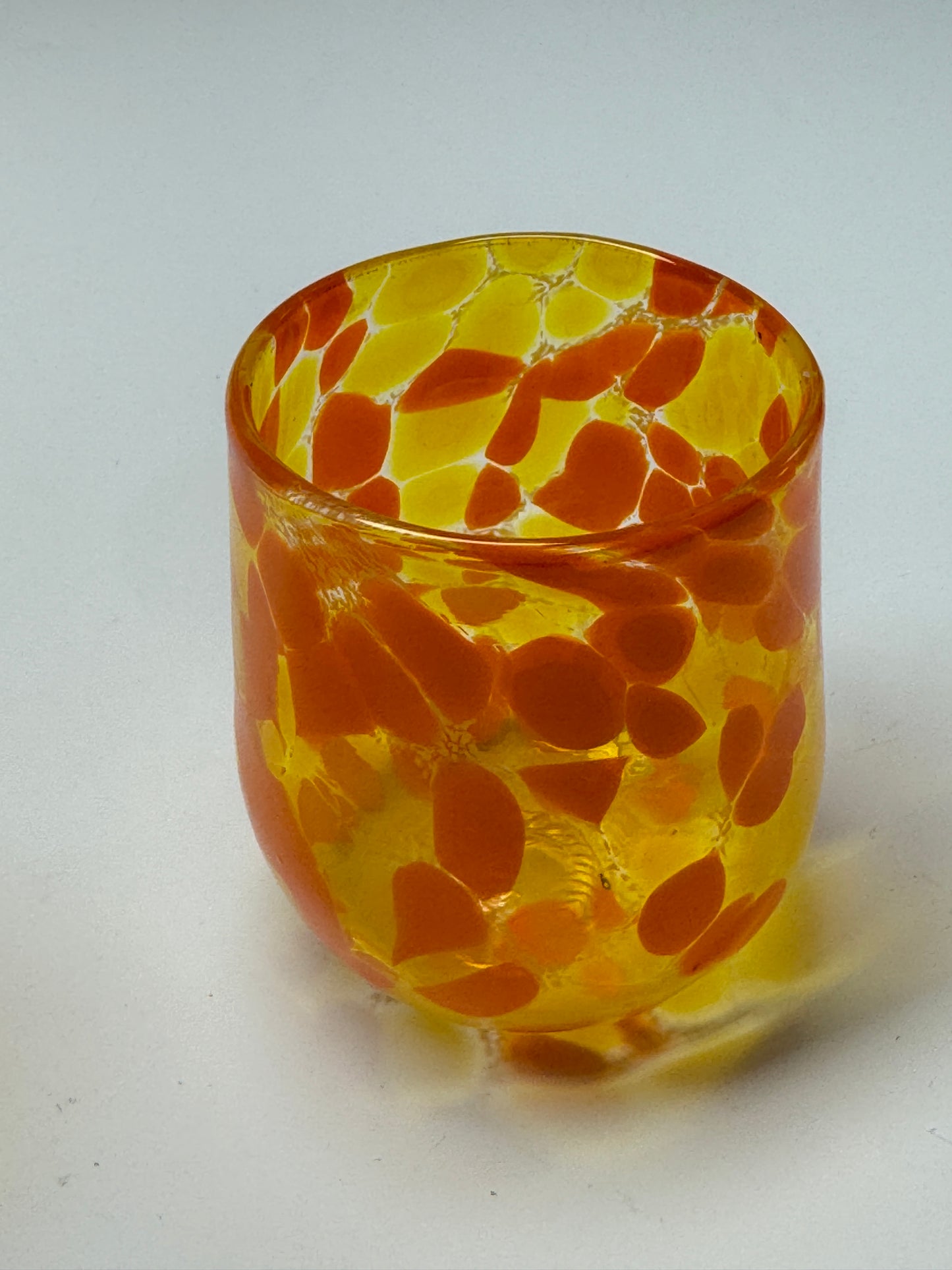 Stemless wine glasses