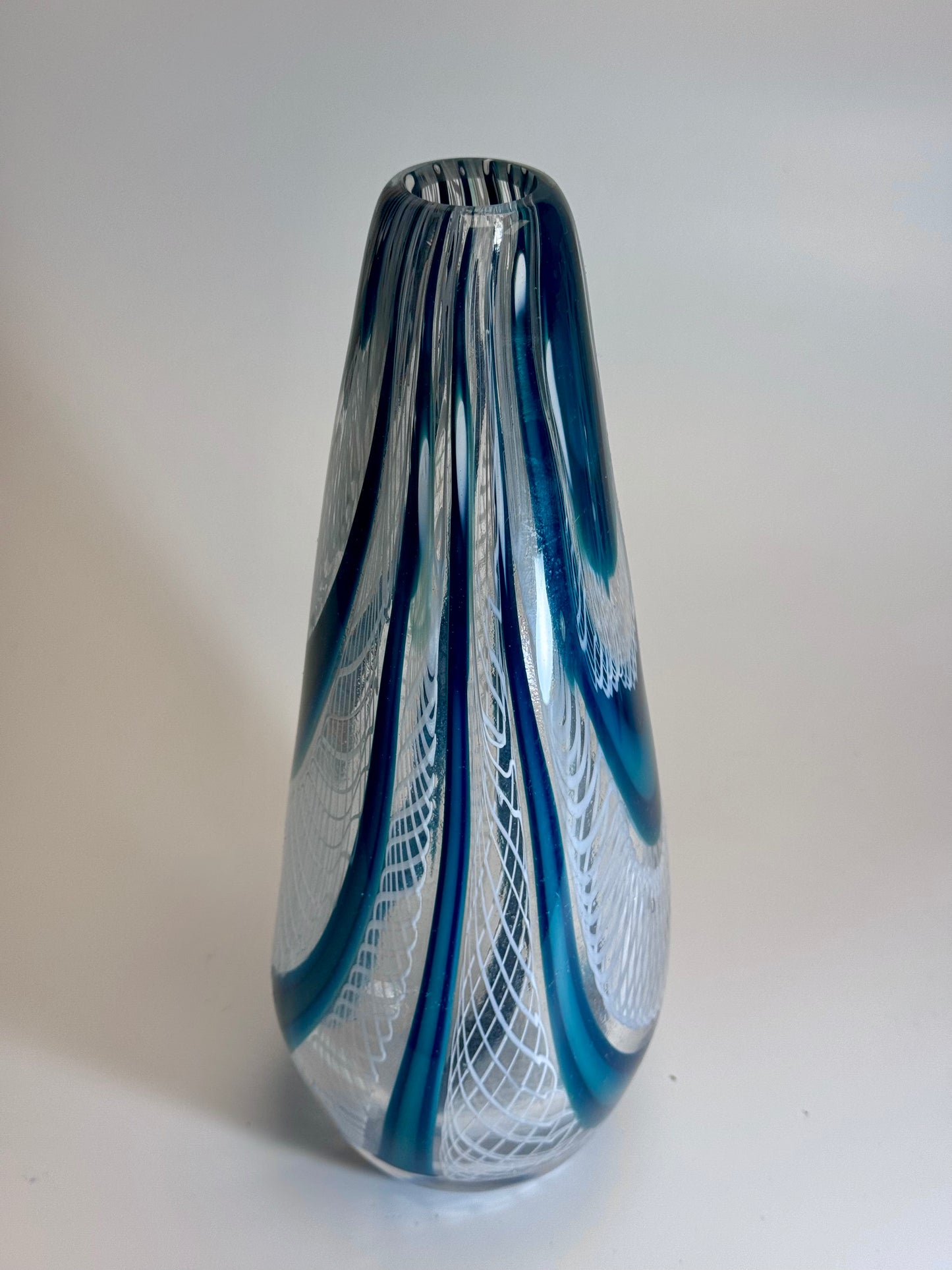 Swooping zanfirico cane vase