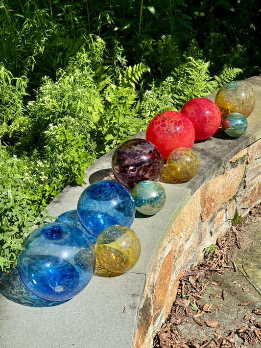 Handblown Glass Gazing Balls/Garden Ornaments